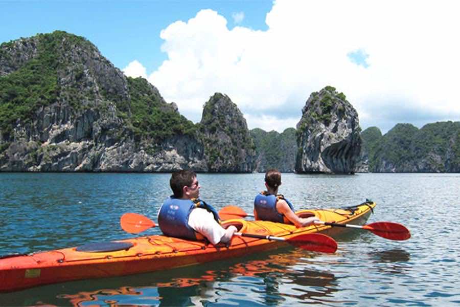Lan Ha Bay — Kayaking